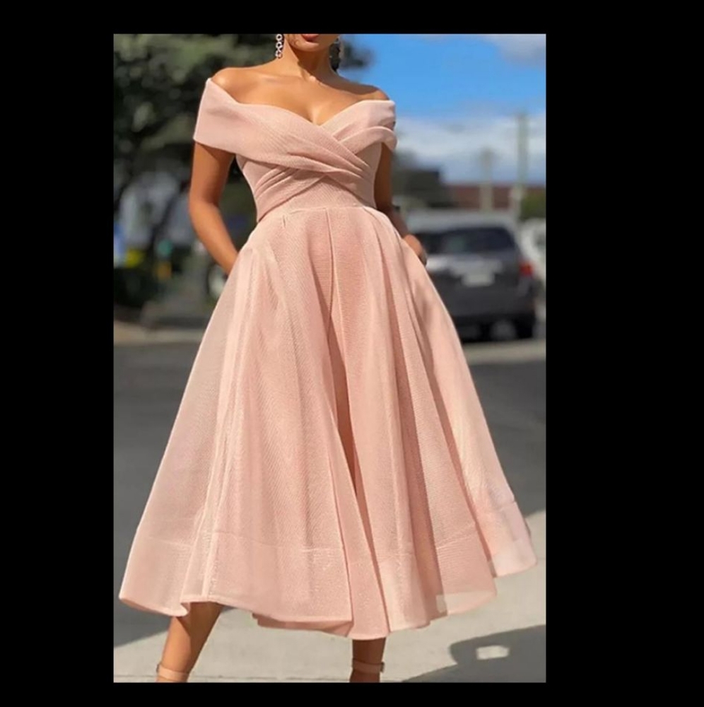 Pink Solid Color Off Shoulder Swing Dress